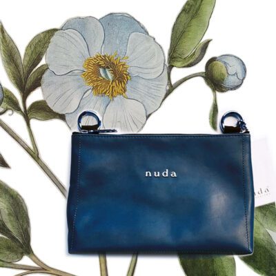 nuda Leder-Tasche klein. dunkelblau. Schweiz. 100% made in Switzerland