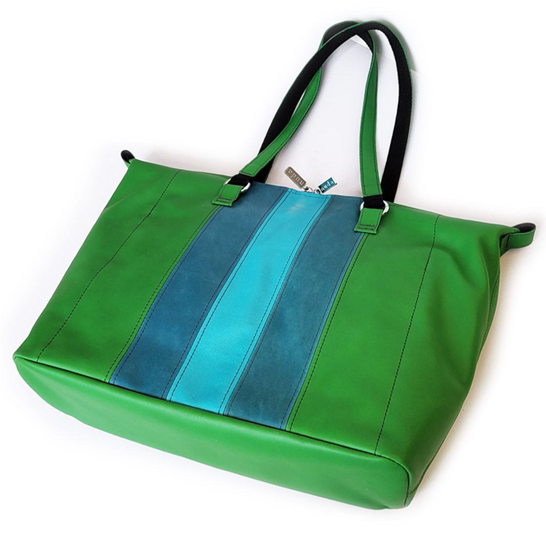 umhaengetasche-rosemarie-a4plus-leder-grün-türkis-46.2