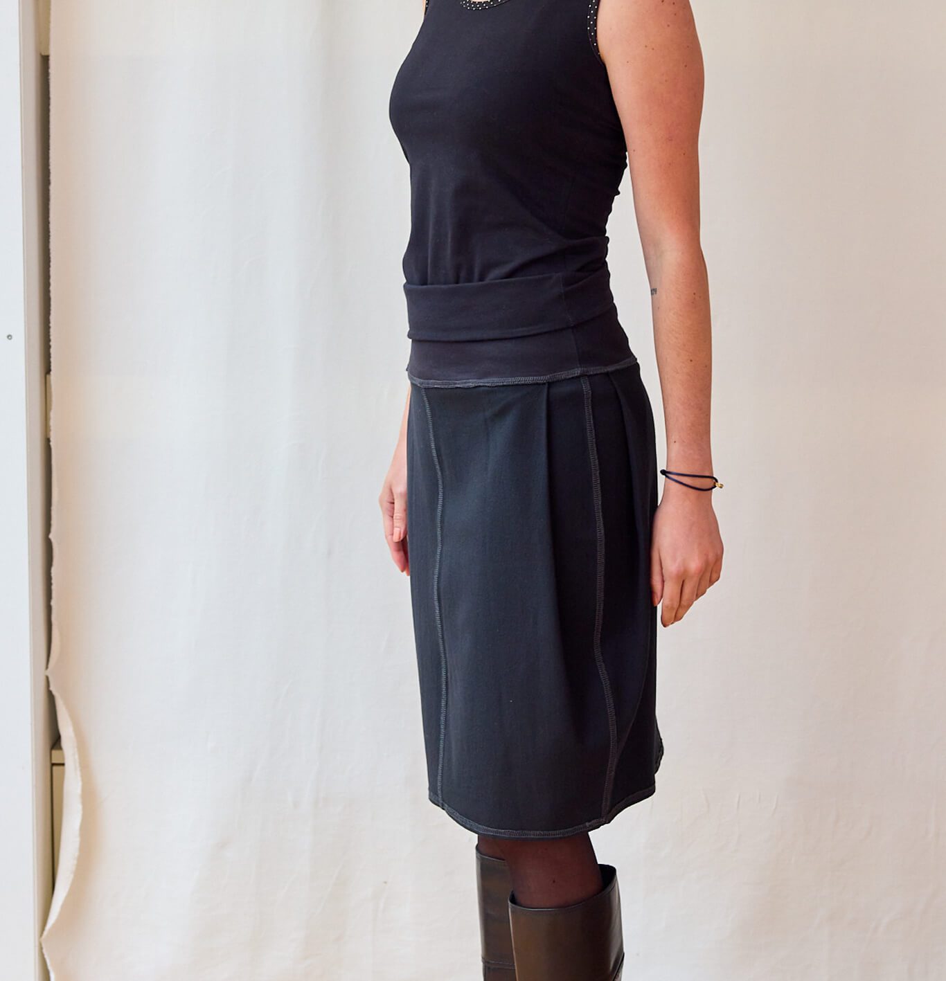 nuda_w24_J4_jupe_falte.2